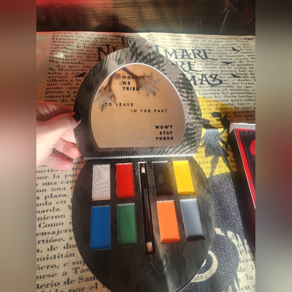 Revolution It chapter 2 makeup pallet Brand new in box - Picture 3 of 5